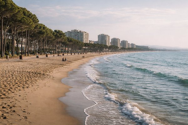 Pinar litoral de Cambrils, una de las localidades de la costa donde TermosReus atiende termos en segundas residencias